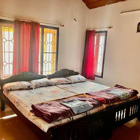 La Paz Coorg Homestay At Madikeri Town Esterno foto